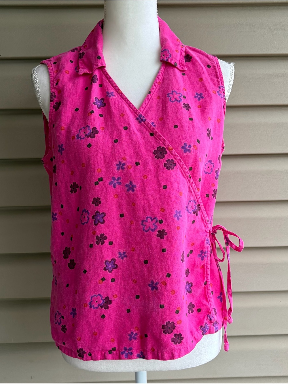 •Russ Berens• 100% Linen Sleeveless Wrap Top - Size Medium